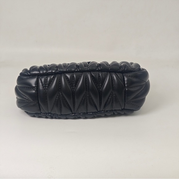 Miu Miu Black Quilted Shoulder Bag - Picture 6 of 6